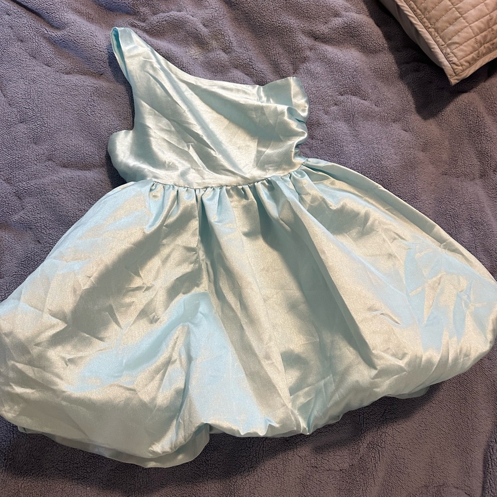 Elegant Light Blue One-Shoulder Dress